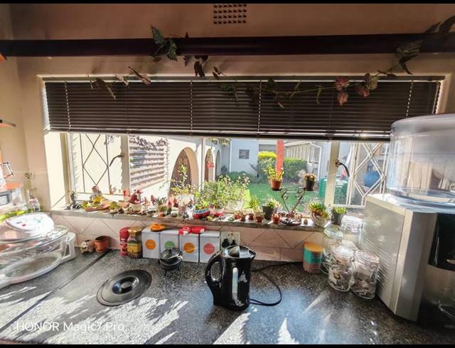 4 BEDROOM HOUSE FOR SALE IN VANDERBIJLPARK SE 2